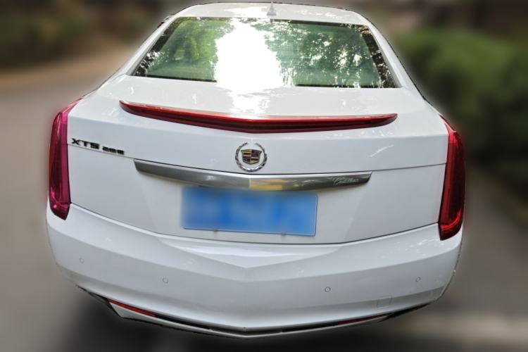 Used Cadillac XTS 2013 28T Comfort Model Rear
