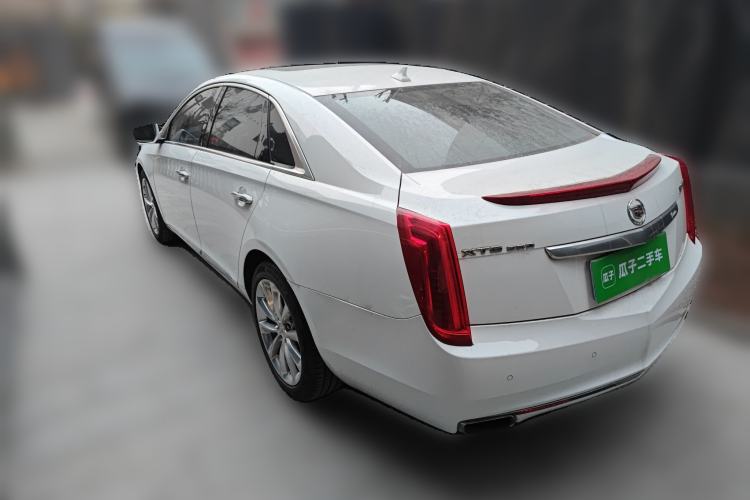 Used Cadillac XTS 2013 28T Leading Model Rear Left 45 Deg