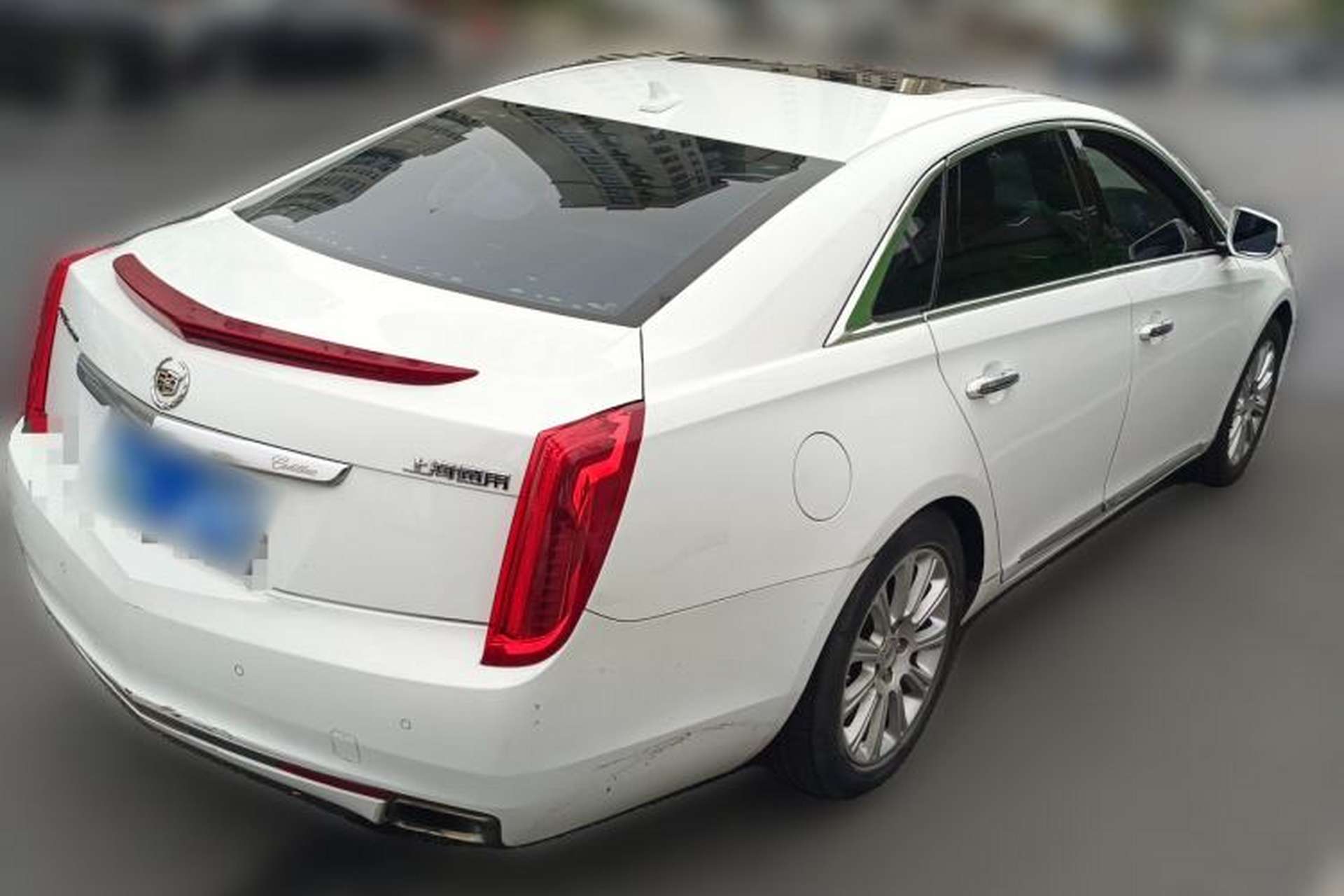 Used Cadillac XTS 2013 28T Luxury Model Rear Right 45 Deg