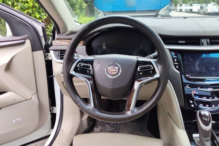 Used Cadillac XTS 2013 36S Platinum Edition Steering Wheel
