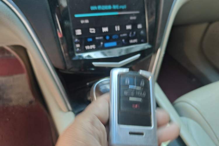 Used Cadillac XTS 2013 28T Comfort Model Vehicle Key