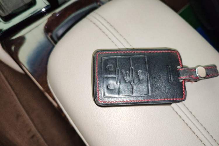Used Cadillac XTS 2013 28T Comfort Model Vehicle Key