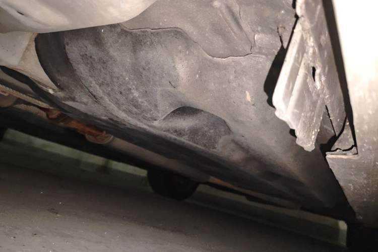 Used Cadillac XTS 2013 28T Comfort Model Chassis Front Left