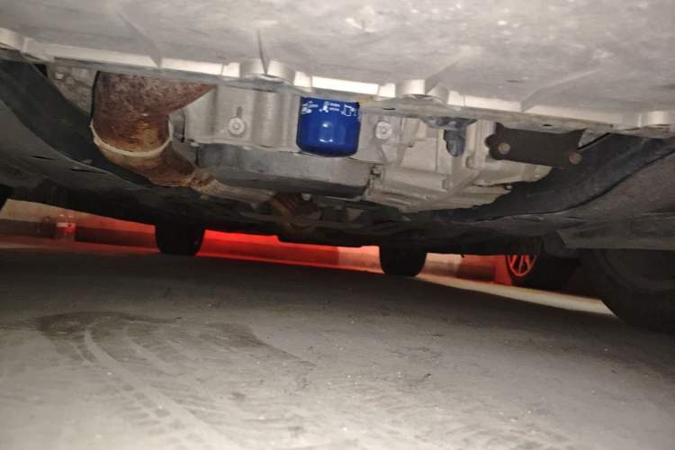 Used Cadillac XTS 2013 28T Comfort Model Chassis Front