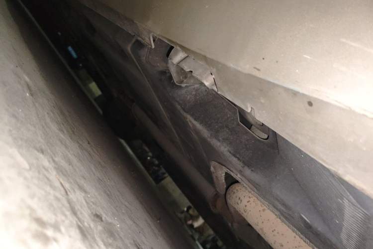 Used Cadillac XTS 2013 28T Comfort Model Chassis Rear Left