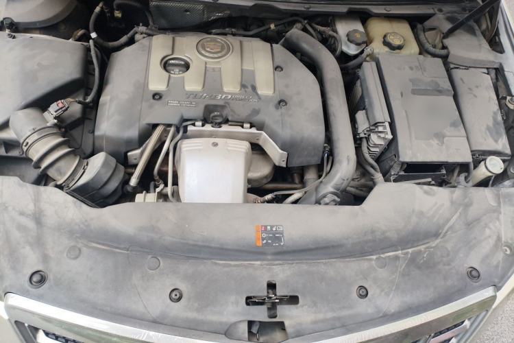 Used Cadillac XTS 2013 28T Leading Model Engine Bay
