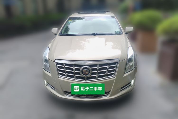 Used Cadillac XTS 2013 28T Leading Model Front