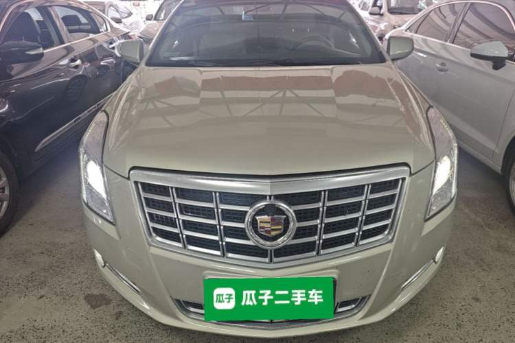 Used Cadillac XTS 2013 28T Luxury Model Front