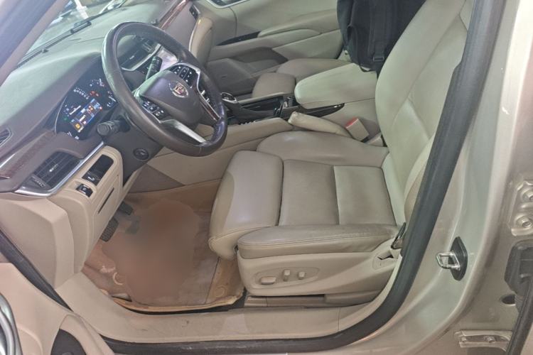 Used Cadillac XTS 2013 28T Luxury Model Left Front Seat