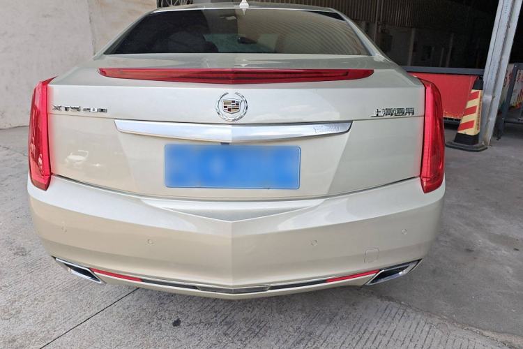 Used Cadillac XTS 2013 28T Elite Edition Rear