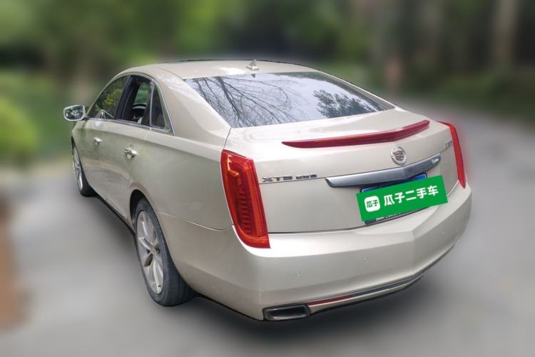 Used Cadillac XTS 2013 28T Leading Model Rear Left 45 Deg