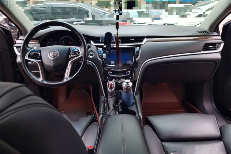 Used Cadillac XTS 2014 28T Luxury Model Center Console