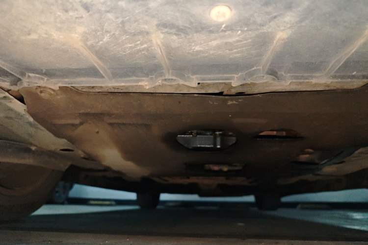 Used Cadillac XTS 2014 28T Comfort Version Chassis Front