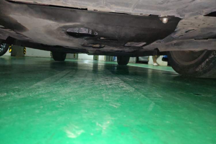 Used Cadillac XTS 2014 28T Elite Edition Chassis Front