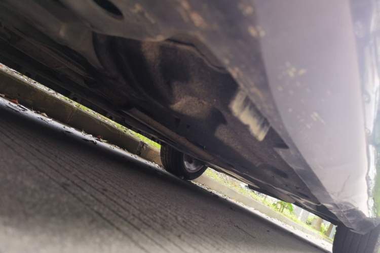 Used Cadillac XTS 2014 28T Comfort Version Chassis Front Left