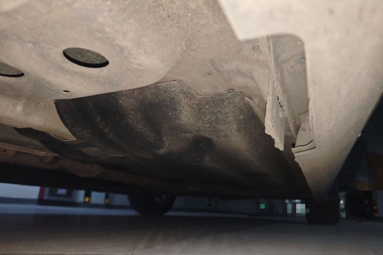 Used Cadillac XTS 2014 28T Comfort Version Chassis Front Left