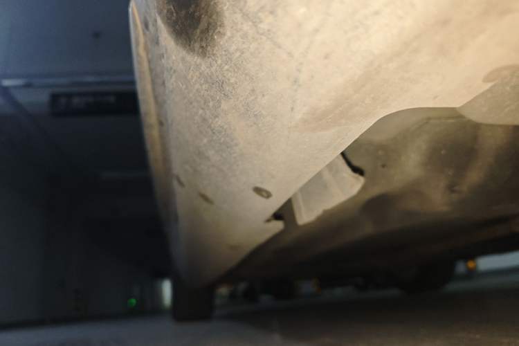 Used Cadillac XTS 2014 28T Comfort Version Chassis Front Right