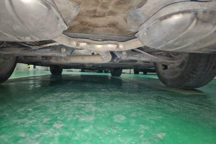 Used Cadillac XTS 2014 28T Elite Edition Chassis Rear