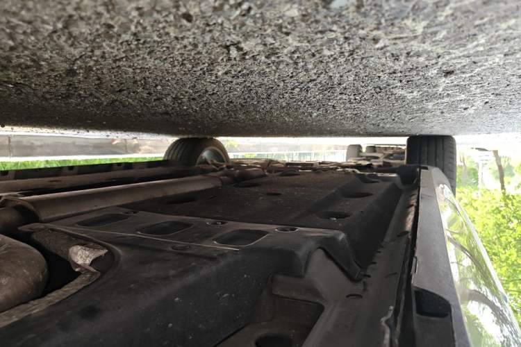 Used Cadillac XTS 2014 28T Platinum Edition Chassis Rear Left
