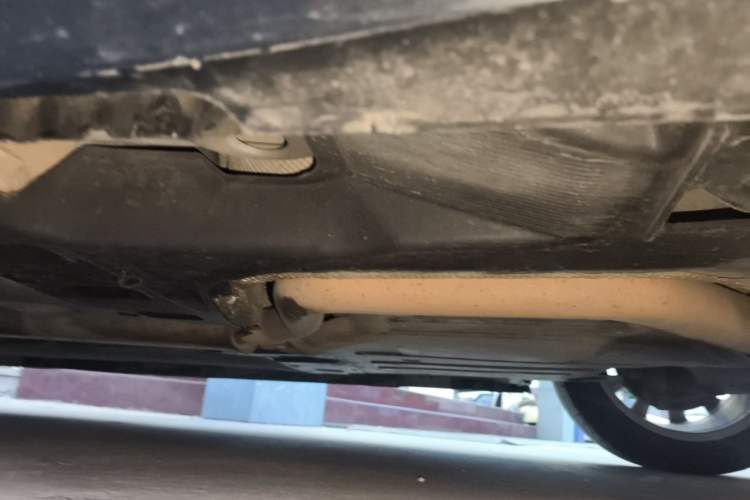 Used Cadillac XTS 2014 28T Comfort Version Chassis Rear Left