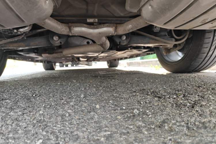 Used Cadillac XTS 2014 28T Platinum Edition Chassis Rear