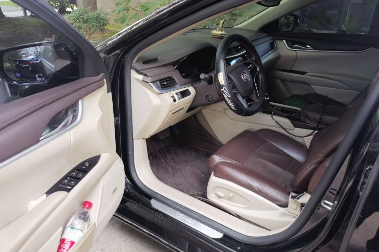 Used Cadillac XTS 2014 28T Comfort Version Driver Seat