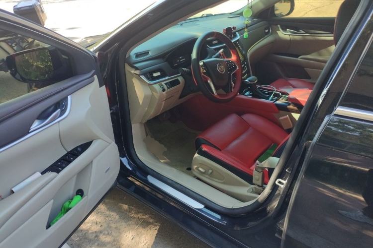 Used Cadillac XTS 2014 28T Comfort Version Driver Seat
