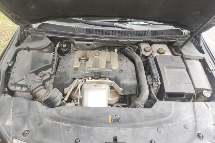 Used Cadillac XTS 2014 28T Elite Edition Engine Bay