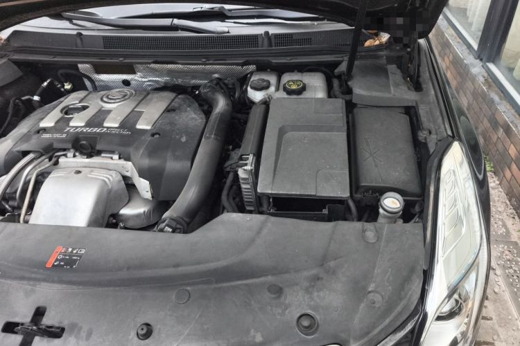 Used Cadillac XTS 2014 28T Elite Edition Engine Bay Left