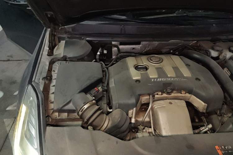 Used Cadillac XTS 2014 28T Comfort Version Engine Bay Right