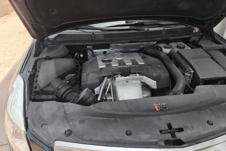 Used Cadillac XTS 2014 28T Elite Edition Engine Bay Right