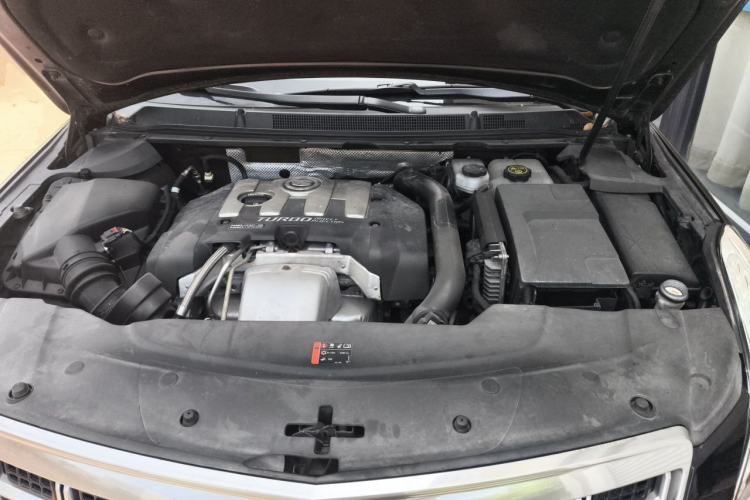 Used Cadillac XTS 2014 28T Elite Edition Engine Bay