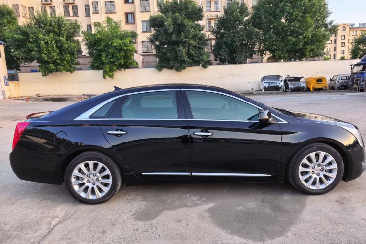 Used Cadillac XTS 2014 28T Comfort Version Exterior 1