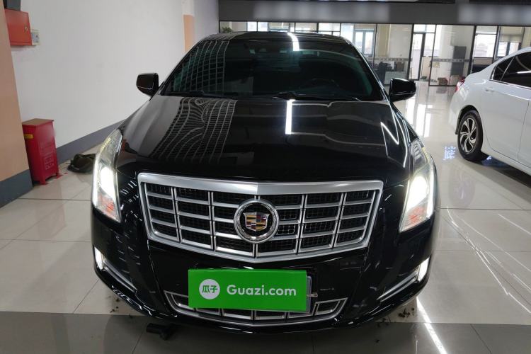 Used Cadillac XTS 2014 28T Luxury Model Front