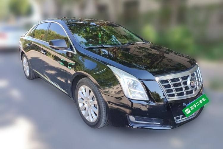 Used Cadillac XTS 2014 28T Comfort Version Front Right 45 Deg