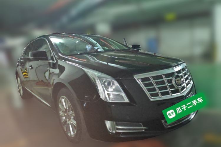 Used Cadillac XTS 2014 28T Elite Edition Front Right 45 Deg