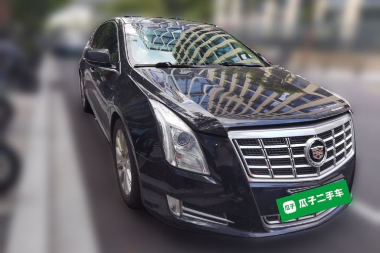 Used Cadillac XTS 2014 28T Elite Edition Front Right 45 Deg