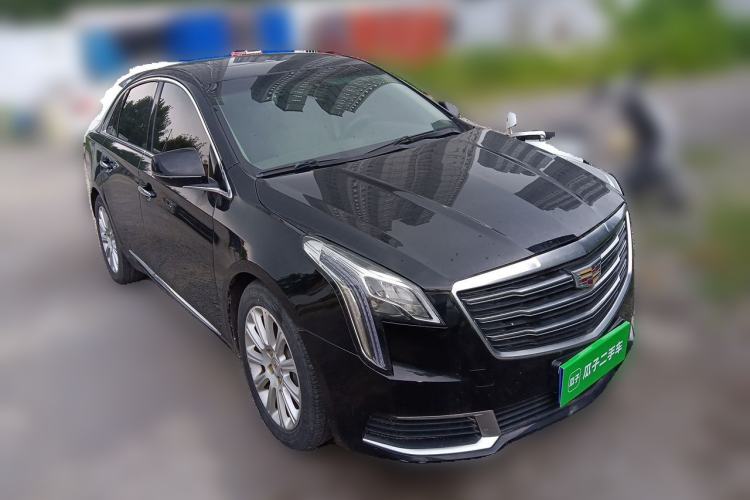 Used Cadillac XTS 2014 28T Comfort Version Front Right 45 Deg