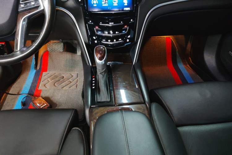 Used Cadillac XTS 2014 28T Luxury Model Gear Lever