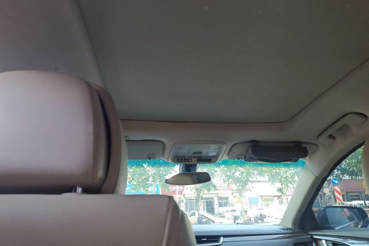 Used Cadillac XTS 2014 28T Comfort Version Headliner