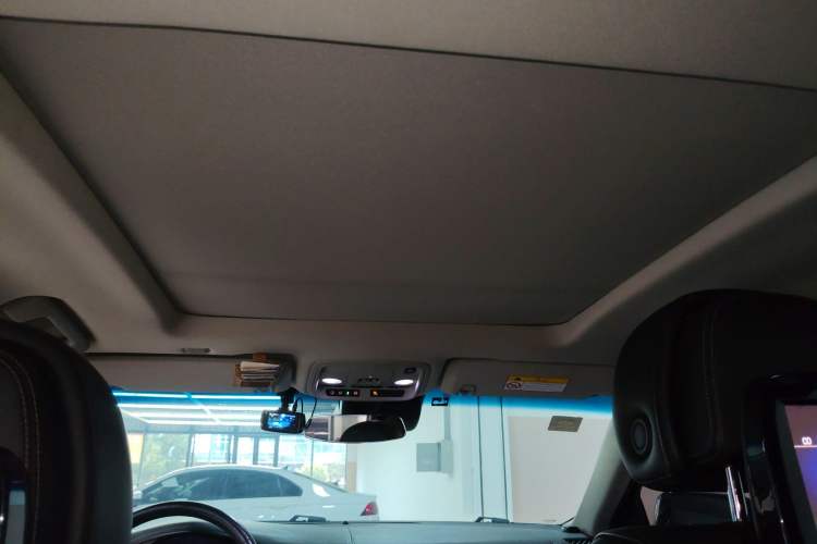 Used Cadillac XTS 2014 28T Luxury Model Headliner