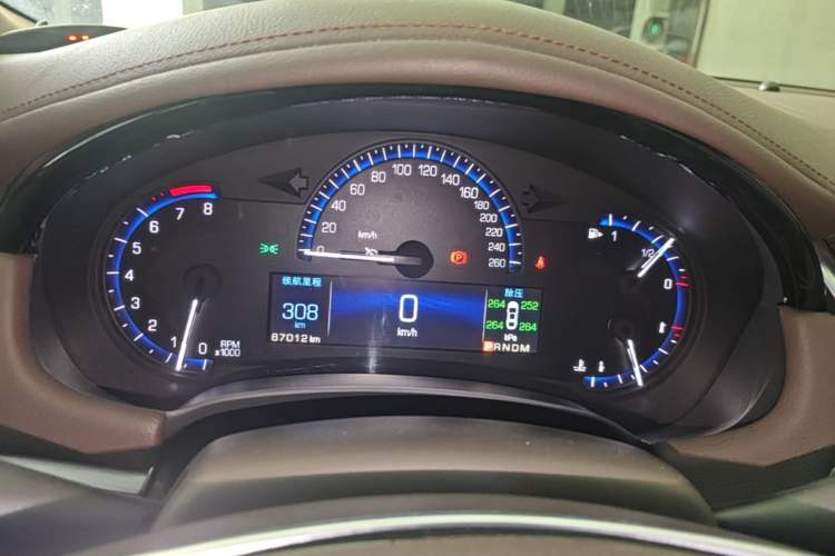 Used Cadillac XTS 2014 28T Comfort Version Instrument Cluster