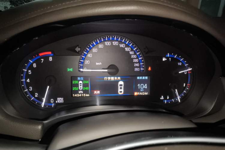 Used Cadillac XTS 2014 28T Comfort Version Instrument Cluster