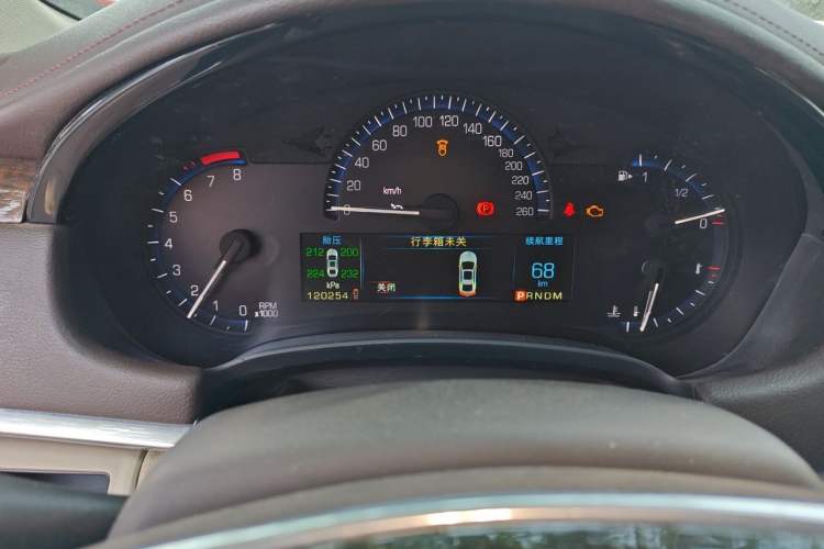 Used Cadillac XTS 2014 28T Comfort Version Instrument Cluster