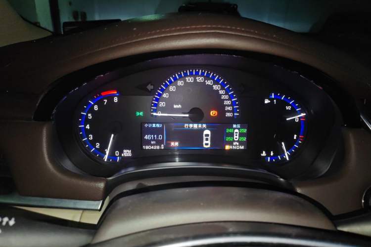 Used Cadillac XTS 2014 28T Elite Edition Instrument Cluster