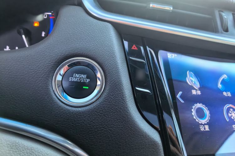 Used Cadillac XTS 2014 28T Comfort Version Interior 7
