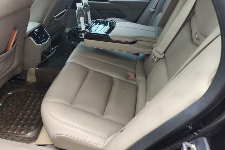 Used Cadillac XTS 2014 28T Elite Edition Left Rear Seat