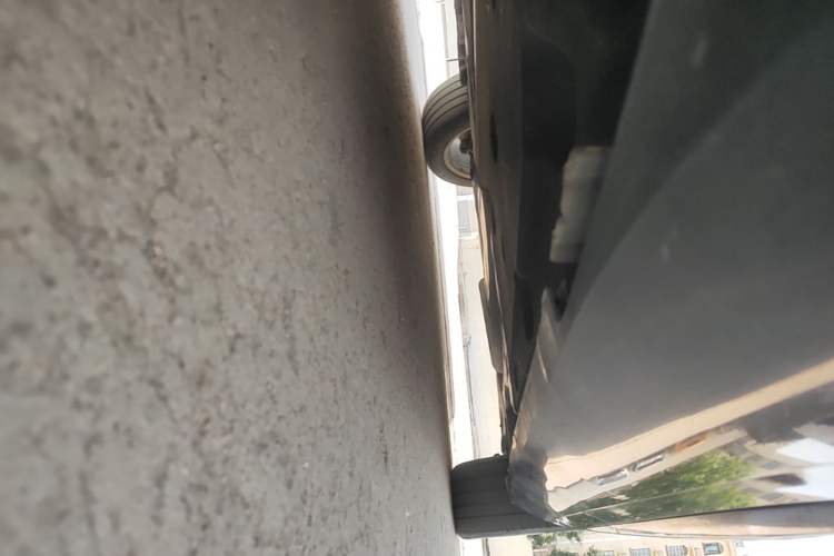 Used Cadillac XTS 2014 28T Comfort Version Left Side Sill