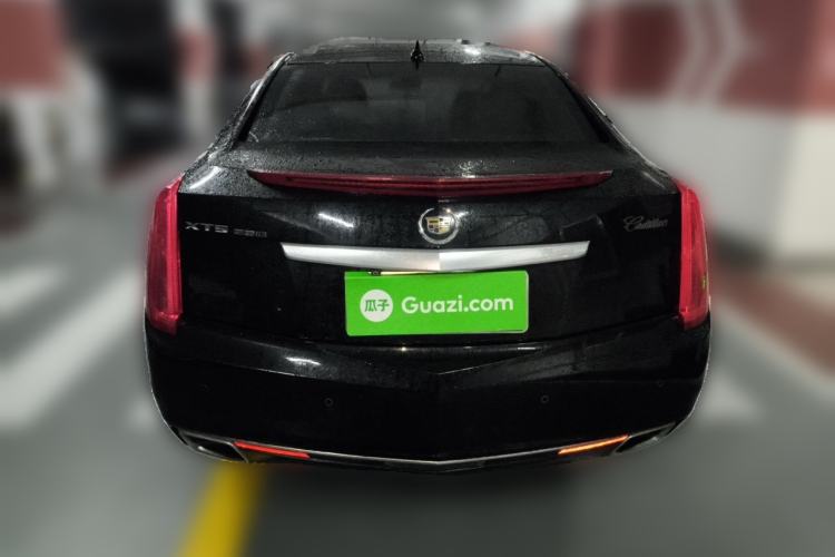 Used Cadillac XTS 2014 28T Comfort Version Rear