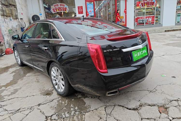 Used Cadillac XTS 2014 28T Comfort Version Rear Left 45 Deg